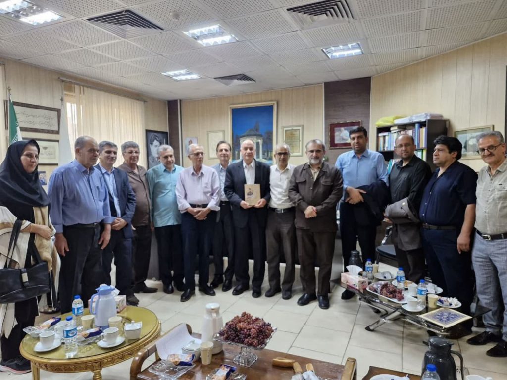 دیدار استاندار مرکزی و هیئت همراه از مرکز خدماتی رفاهی تبسم